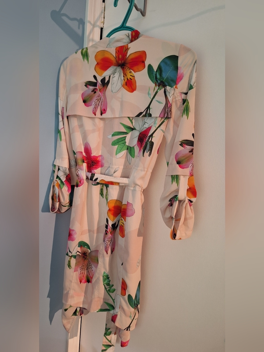 Babaton Aritzia Quincey Floral Duster Trench Jacket With Pockets  Size XXS - Picture 4 of 6